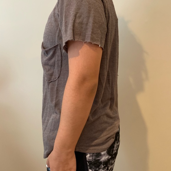 v neck - Picture 3 of 3